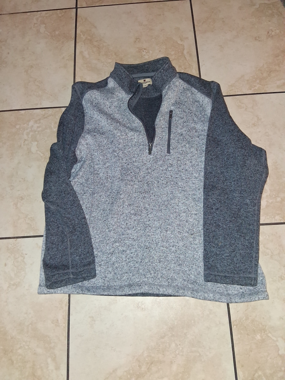 Woolrich Men’s Two-Tone Gray Quarter-Zip Sweater